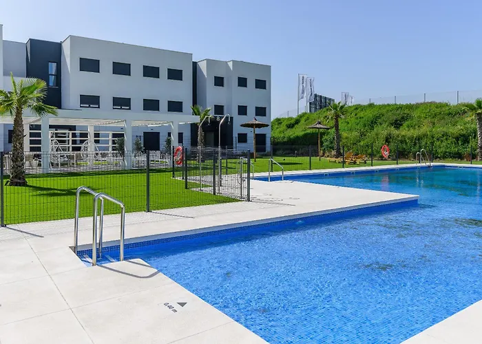 Sea View Brand New 3br Luxury Retreat Pool Gym Appartement Estepona