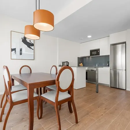 Apartmán Sea View Brand New 3br Luxury Retreat Pool Gym