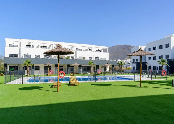 Sea View Brand New 3br Luxury Retreat Pool Gym Apartamento *