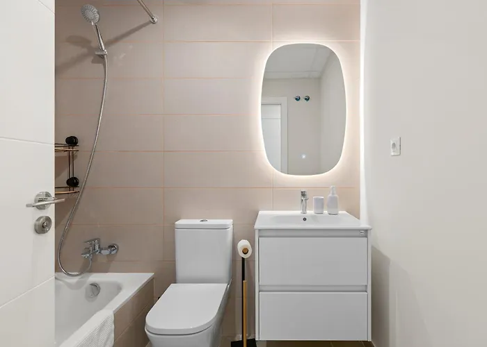 Sea View Brand New 3br Luxury Retreat Pool Gym Apartamento *